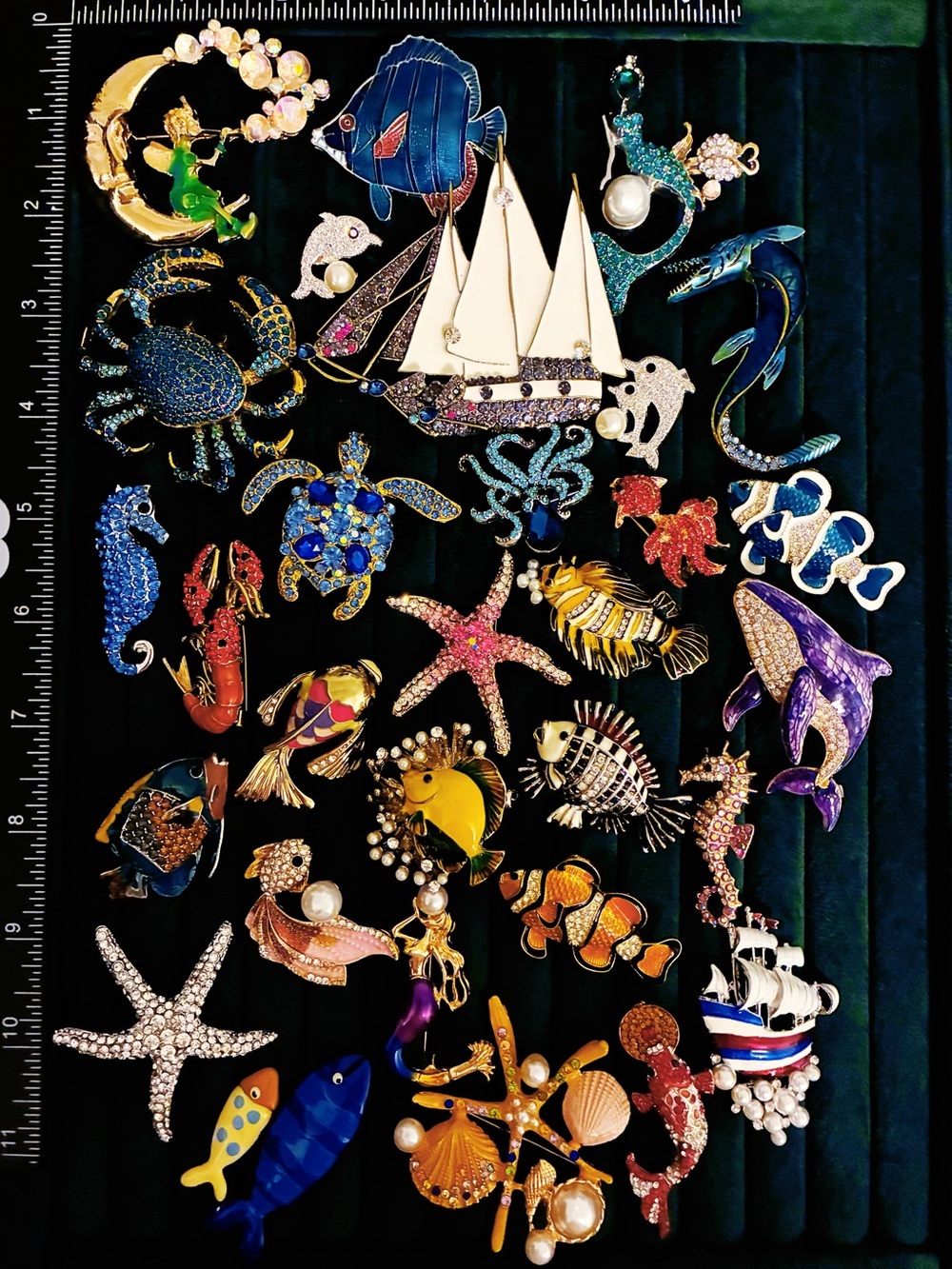 30 Pc Nautical Ocean Brooch Lot Fish Starfish Mermaid Sailboat Pin Set
